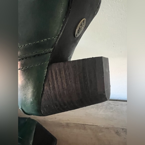 Frye women’s Renee Seam distressed leather tall boots green size 6 - Picture 14 of 14